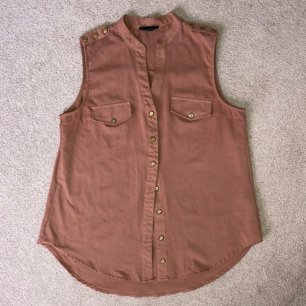 Button up tank
